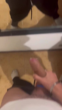 What a Delicious Jerk off!!!