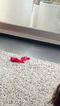 Kelly Azgın Sikiş Bebek Alternatif Açılar