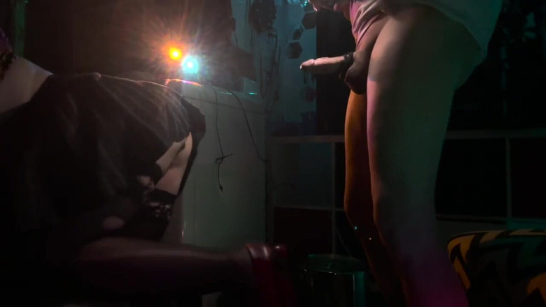 Shawna Panofka: Cross Vestindo Meu Meio-irmão E Ele Goza Duas Vezes