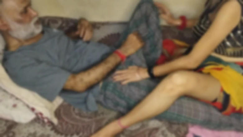 Anar Kali: Sesso, Sesso Orale, Preliminari e Seni Incandescenti
