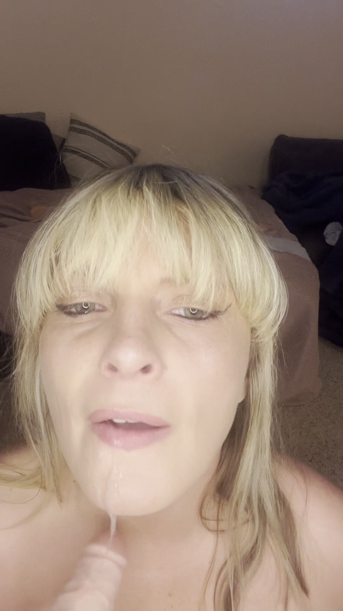 Whitneylane: Entot mulutku dong