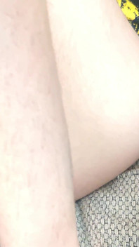 Heißes indisches teen-zimmermädchen im kleid ausgezogen und hart vom hausbesitzer