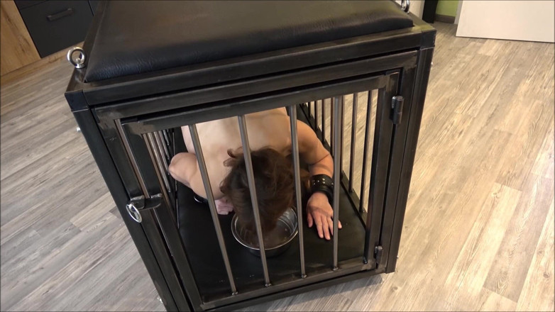 Sex and BDSM Slaves by her Master: Caging come punizione parte 1