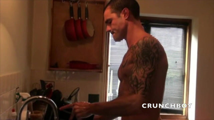 FRENCH AMATORS SEXTAPES: Stany Falcone fucked by Issac Jones in the kitchen