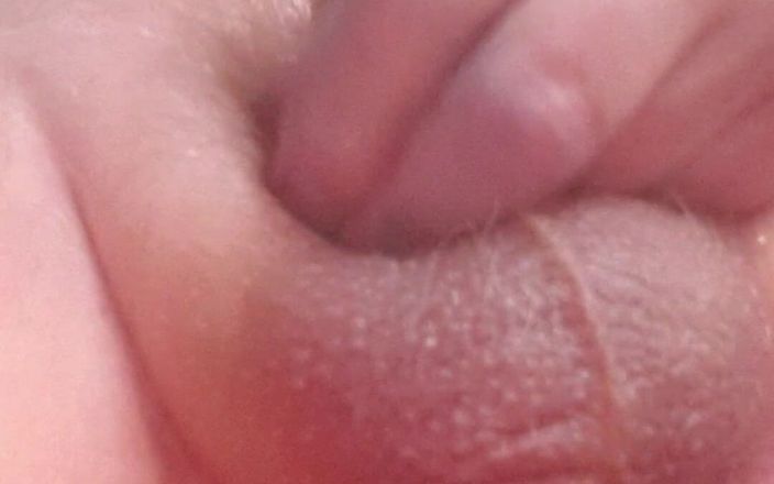 Redhairy4u: Mój mały kutas szybuje siusiu