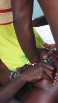 Muzułmańska Fulani MILF dzieliła się po modlitwie Jumaat