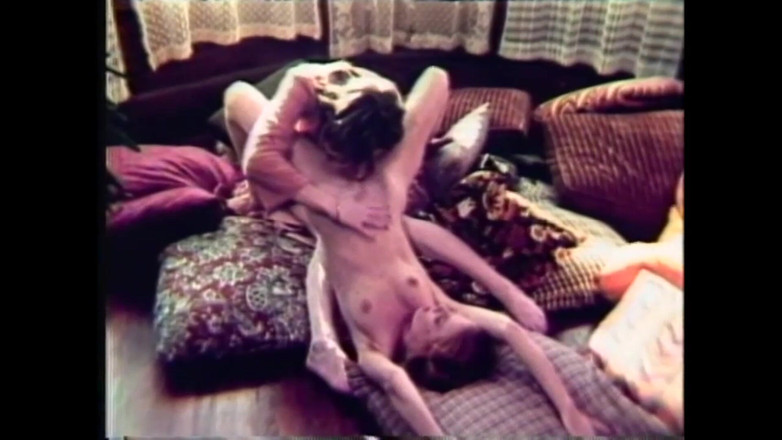 Vintage megastore: Lesbické dívky jsou šukány