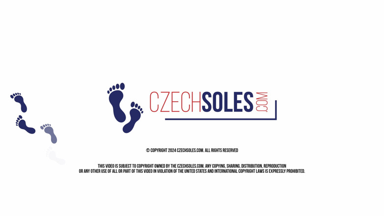 Czech Soles - foot fetish content: Nghiệp dư đổ mồ hôi tập thể dục vớ và chân...