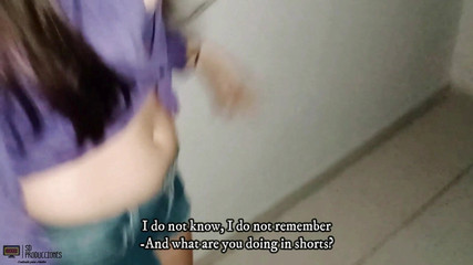 Emma vict: 배다른 여동생이 늦게 집에 와서 좋은 오럴을 해주게 해줘 - 스페인어 포르노