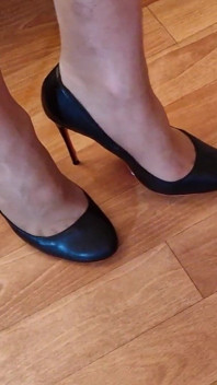 Walking Practice Before Cum in My New Black Pumps