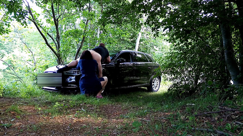 Toilet Mommy: Не такой скучный день