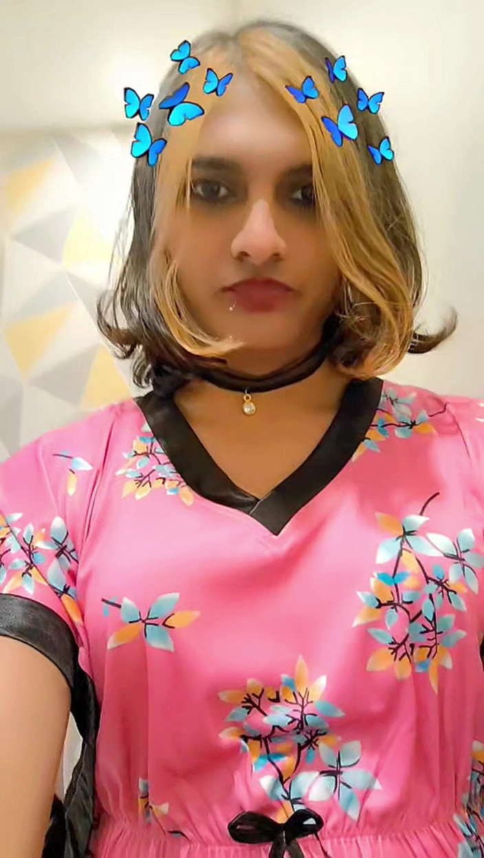 Zoyasazadai: Zoya Shezadi в платье-кроссдрессере и сегодня полная вечеринка носит платье и наслаждается все время