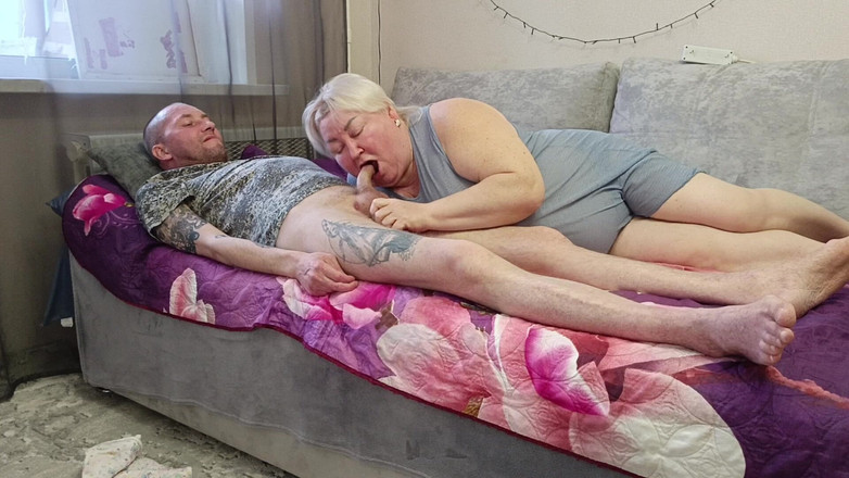 Zona901: Jiran menelan air mani