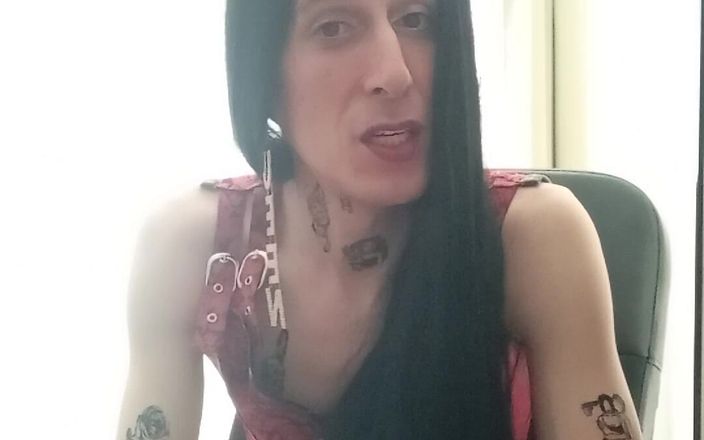 Penelopene27: Crossdresser Exhibicionista