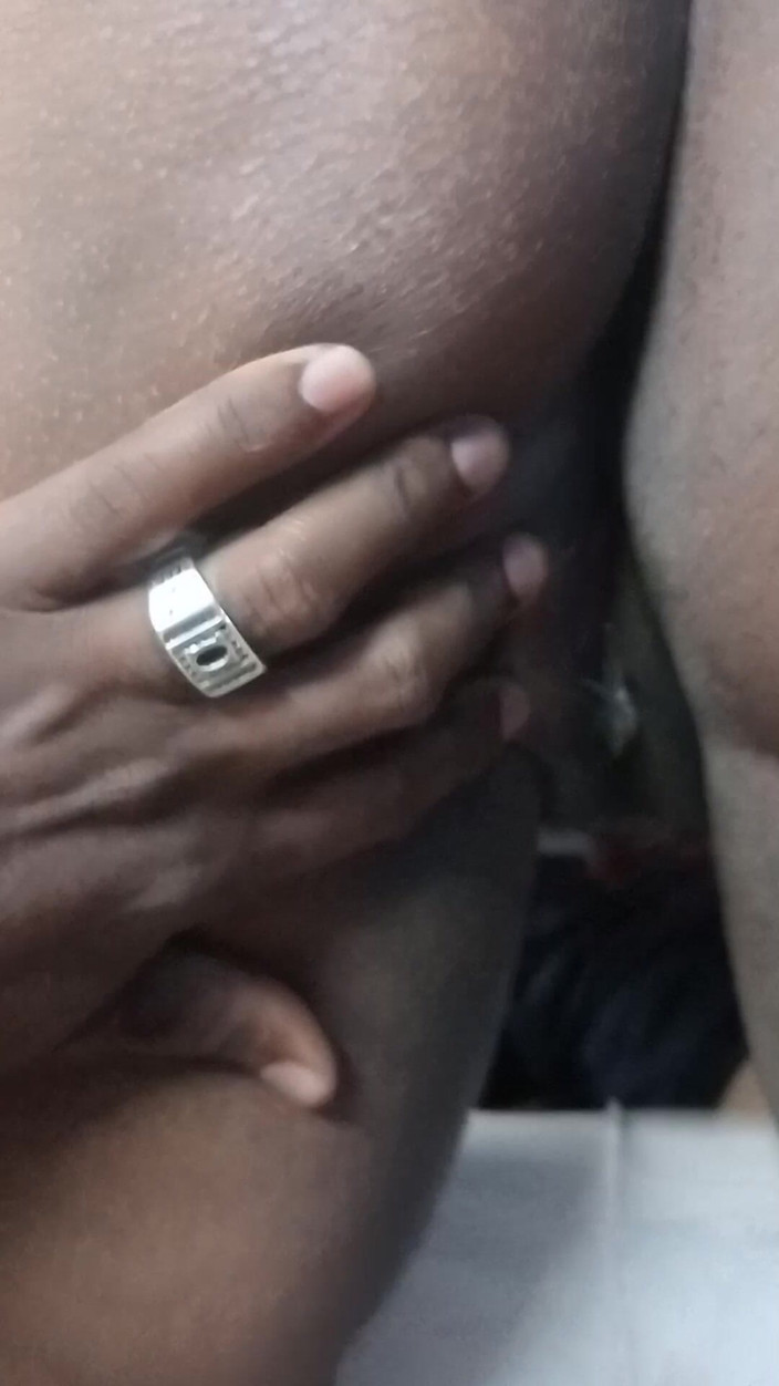 Priya aunty: Mătușă dolofană Sexy Back