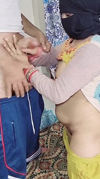 Desi super anální cowgirl