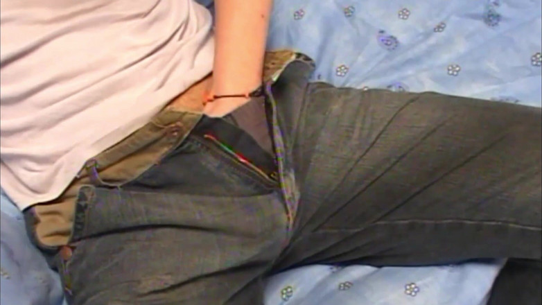 My real dirty life: 他用手拍她的阴户，用鸡巴拍她的屁股