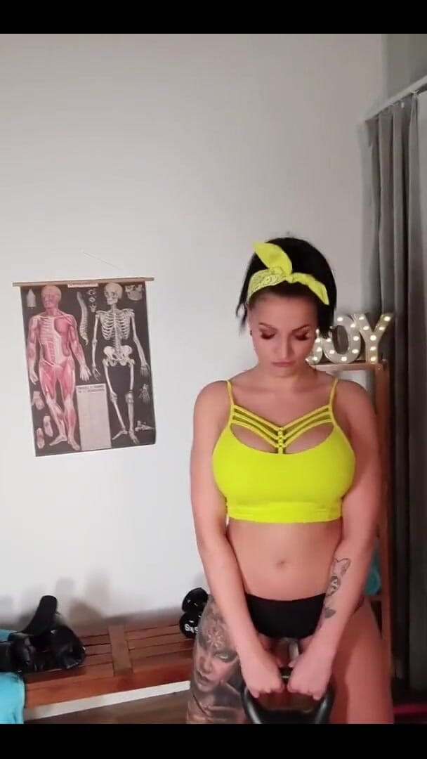 Jolee Love: Ahhhh Sport Sucks