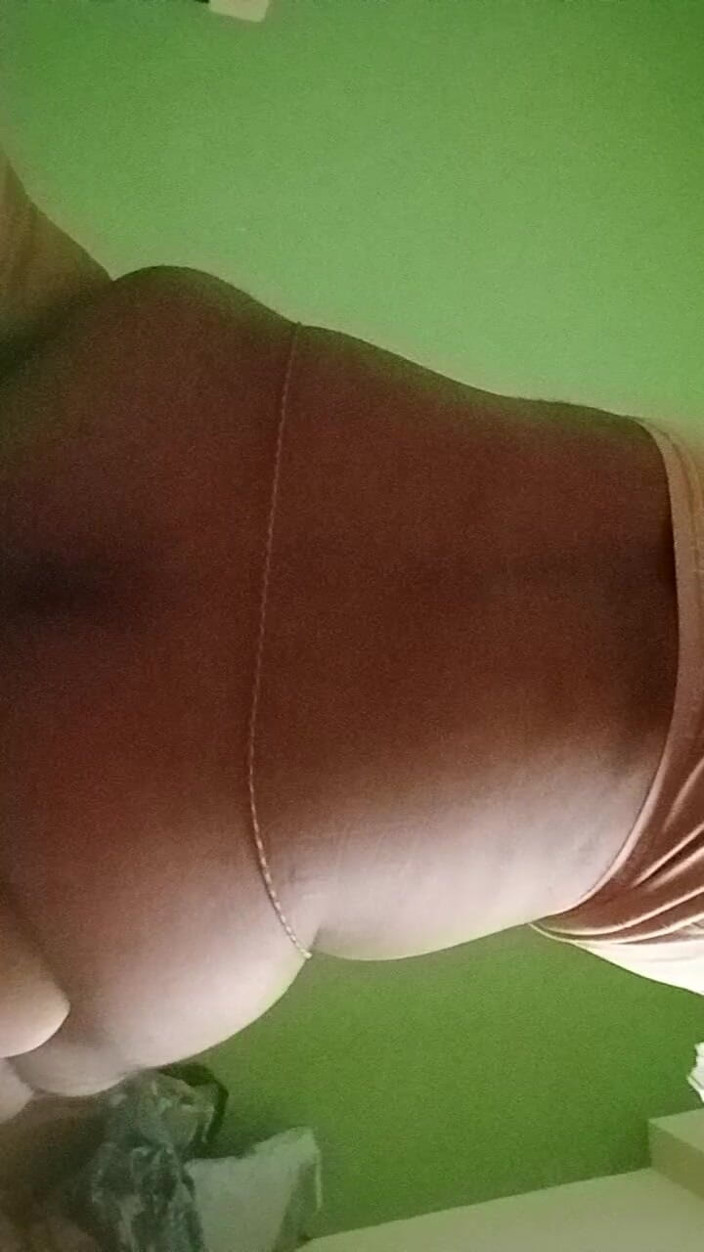 Malvika Mal: Sexy Ass