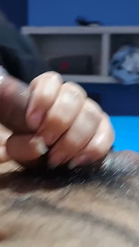 Garganta profunda para chico peludo