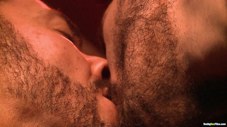 Daddy Sex Files: Slingerend heet piksap - deel 5