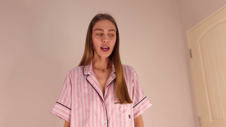 DanaTella: Colegial me distrai do treino