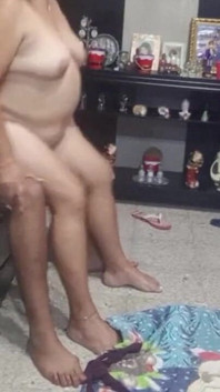 Betapa sedapnya batang saya menunggang ibu tiri matang