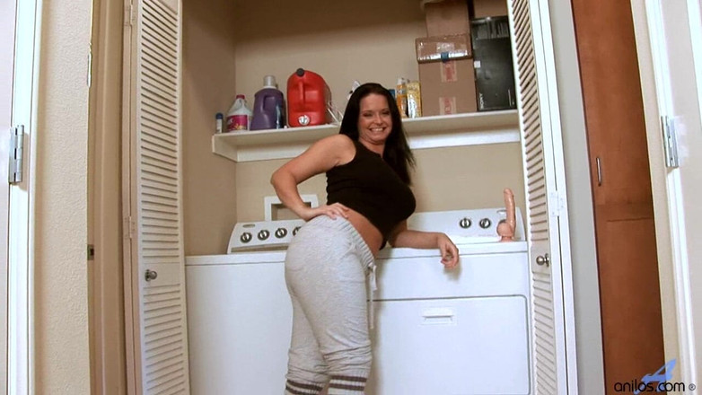 Anilos: Laundryroomdiva