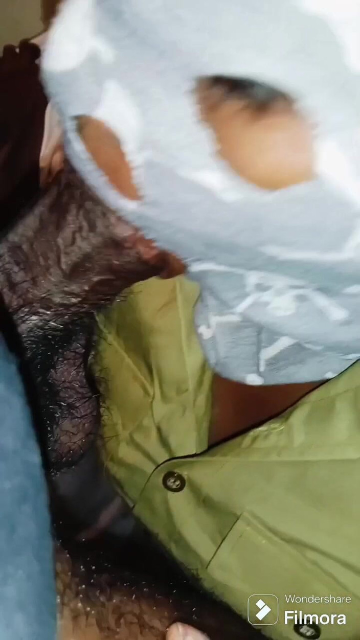 Marri bully: Индийская бхабхи учит трахаться и сосать член