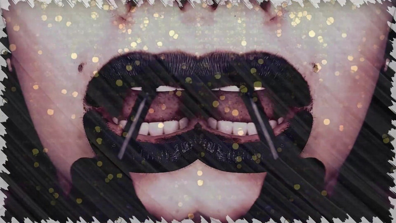 Goddess Misha Goldy: ASMR &amp; fascinerande lipnos! Dam i svart JOI