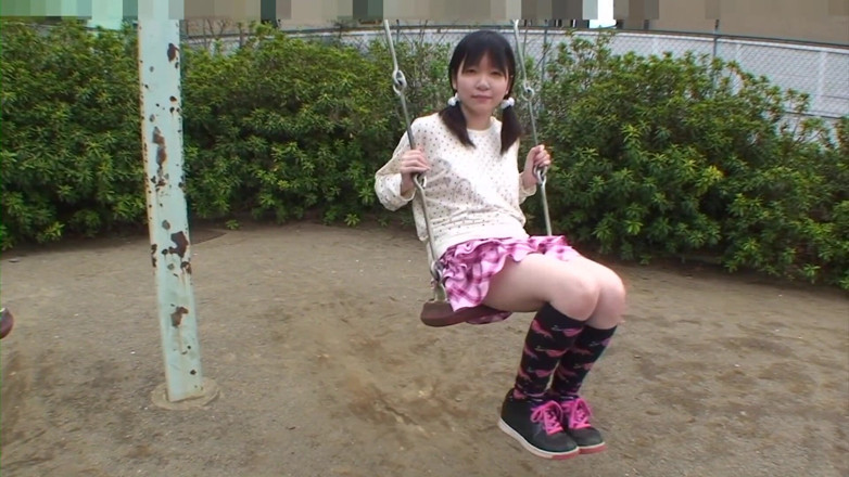 Japan Lust: Mamiko è desiderosa di prendere quel cazzo nella sua figa