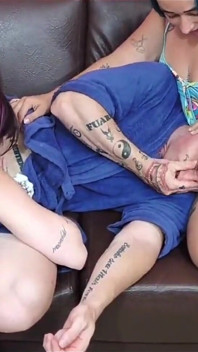 Am I Dreaming? My Girlfriend and Her Stepsister Decided to Swallow Me Whole.
