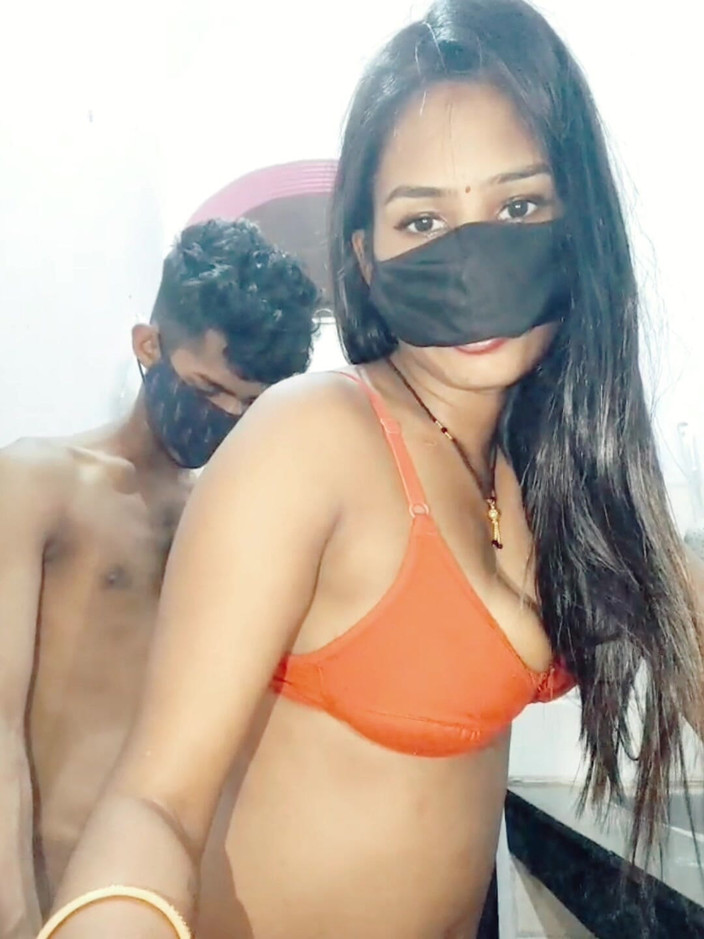 Amit yadav: Hot Girlfriend Fuck with Boyfriend Absent of Husband