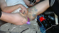 Ryan743: Self Čůrání anální pumpované oteklé díry do zadku