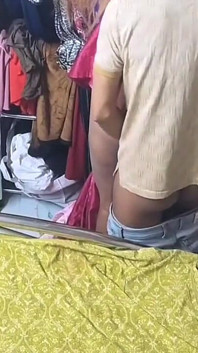 Abang tiri bhabhi yang panas mengongkek pepeknya dengan baik