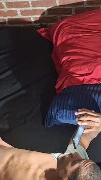 Büyük yaraklı kovboy kız