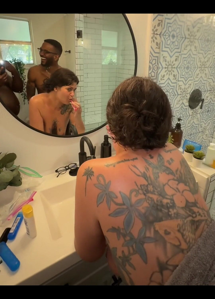 PsiloSiren: Uso gratuito milf e seu bbc