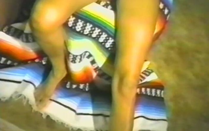 Homegrown Vintage: Godzina vintage ustnych i zabawek