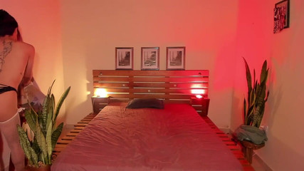 Artesensual: Prstění v zadku