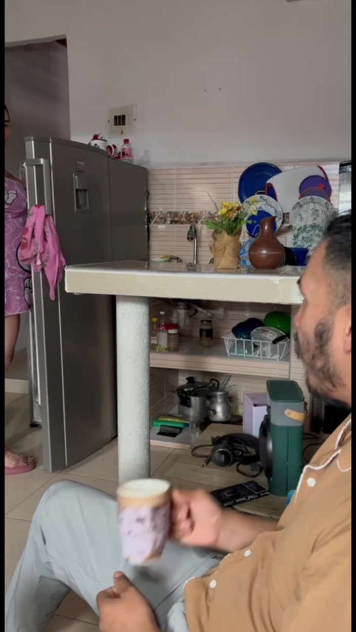 Lazosprohibidos: My Real Stepmom in the Mature Kitchen Masturbates I Penetrate...