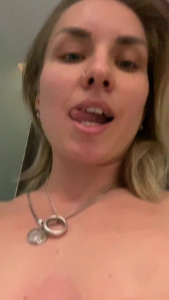 Andre Love: Saya Membawa Awak Dengan Saya Ke Bilik Bertukar Wanita Dan...