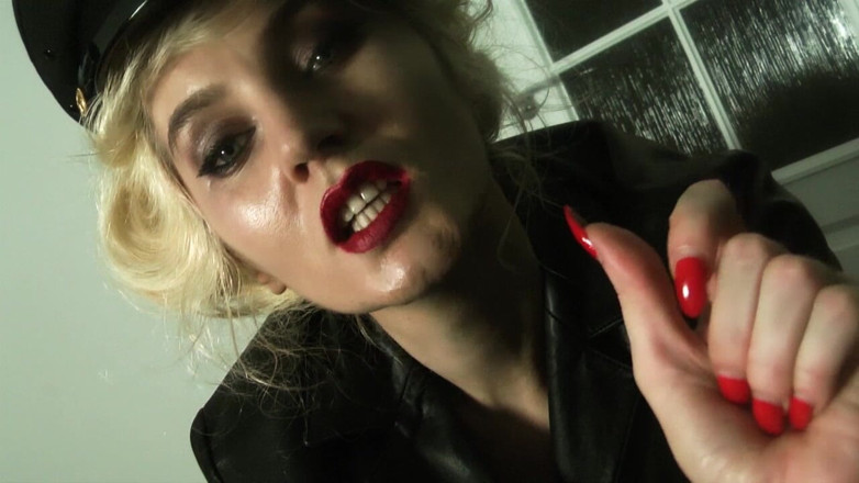 Goddess Celine: Skórzana dominacja pornostart