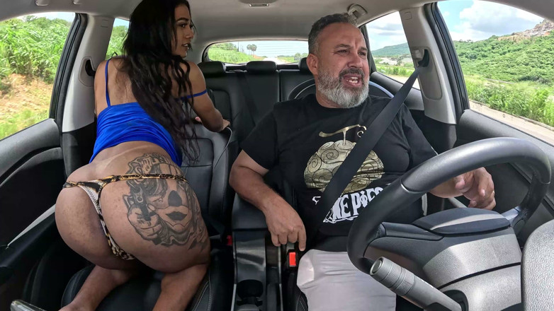 Carona do Ted Transexual: Pamela Rodrigues Showing off a Rock-hard Cock and Cumming While...