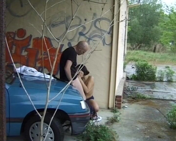 BB Video - Vintage Story: German Amateur Teen Outdoor Babe Brunette