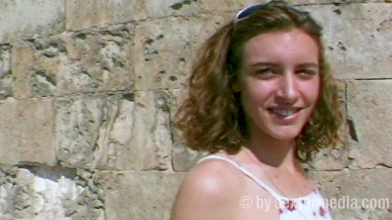 Sextermedia by Pete: Mallorca tatilcisi Jane havuz kenarında memnun oldu