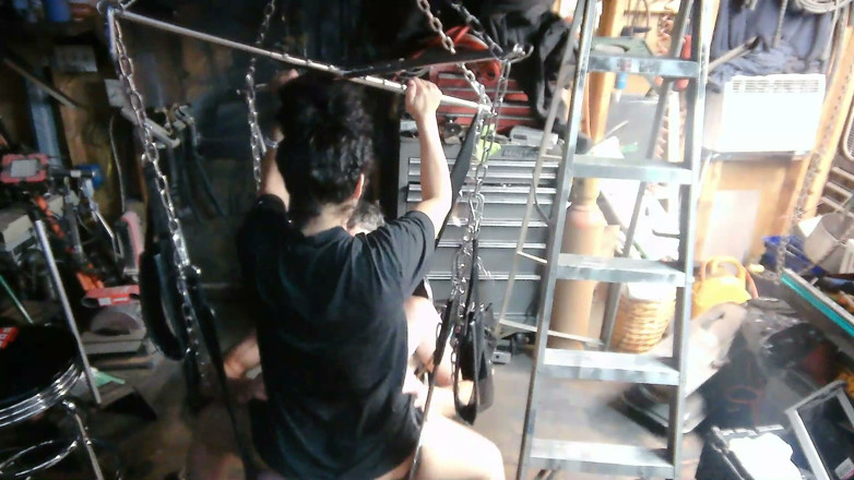 Livin life: Sexy Big Booty Latina Loves Having Control