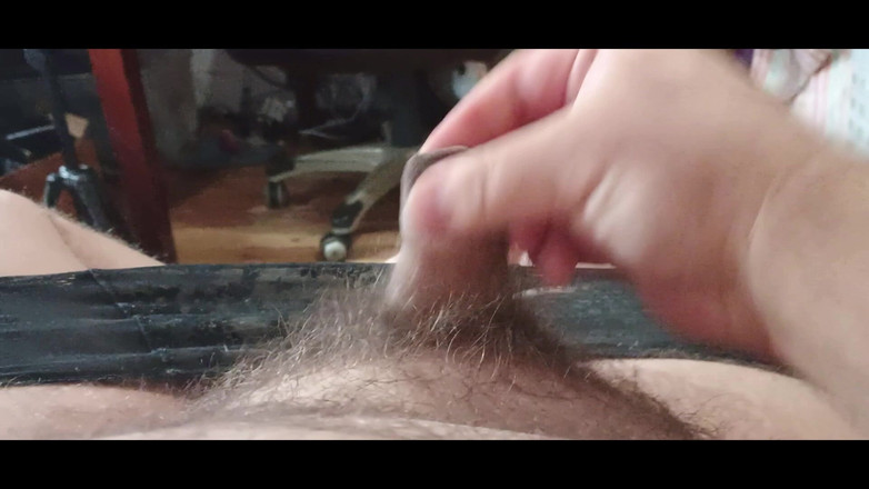 Alessa Doll Lover: La mia specialità! un video di uno spogliarello e sborrata!