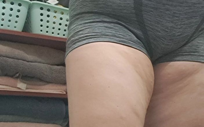 Mommy big hairy pussy: Horké ráno, máma ve velkých kalhotkách