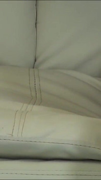 Sledujte, jak Sofia Cucci masturbuje živě na webu