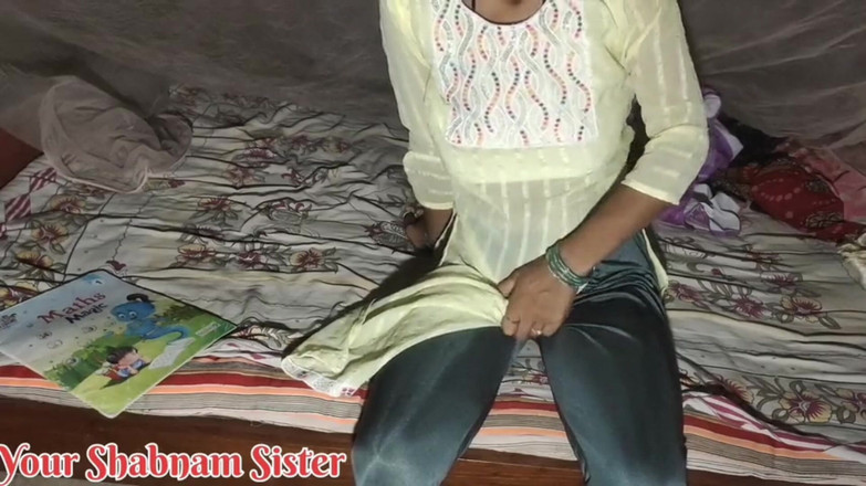 Hot Nisha bhabhi: Moglie del villaggio pronta a scopare con il vicino fidanzato